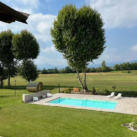 Casa Vola Bed and Breakfast Κούνεο